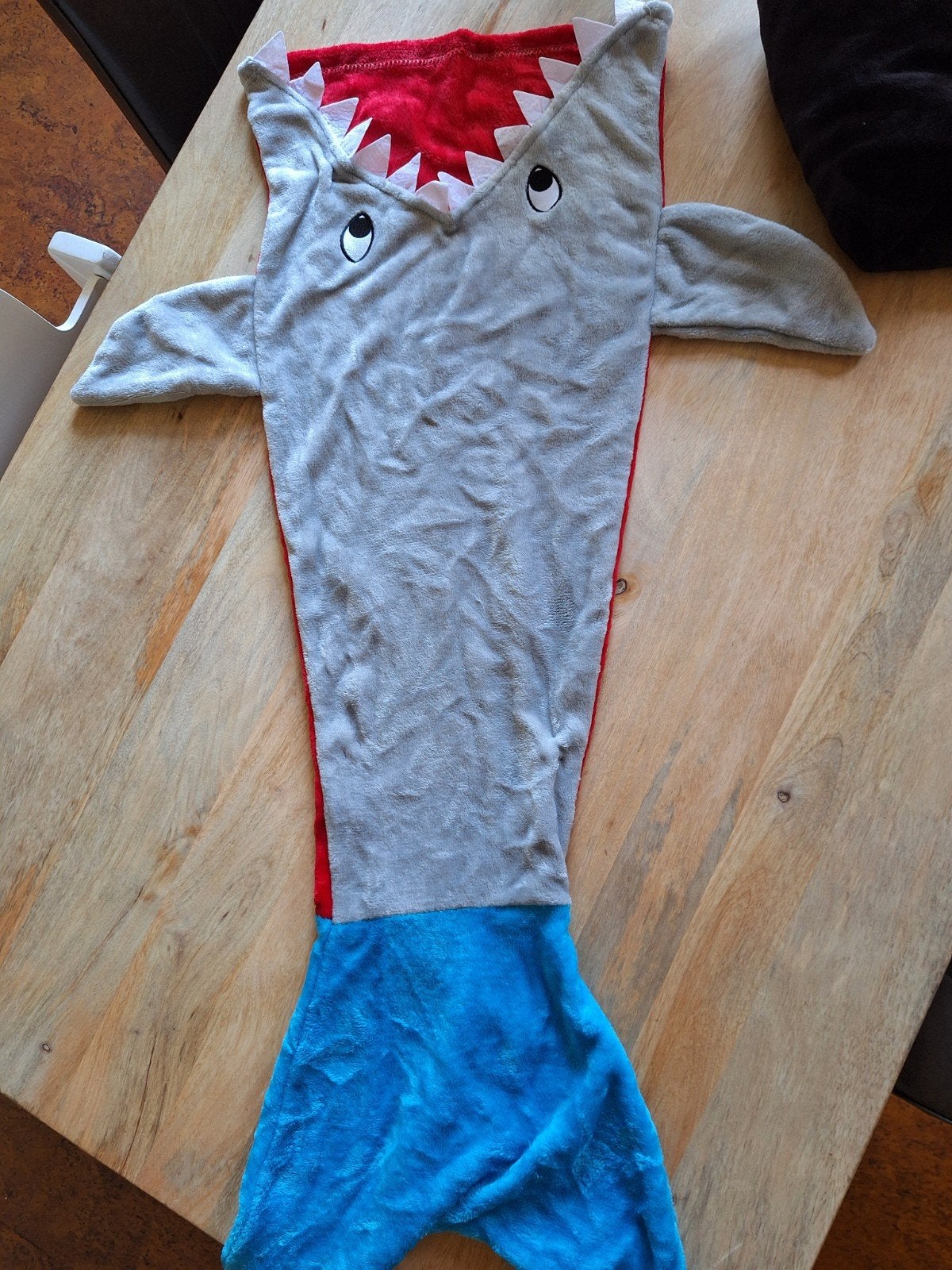 3 nieuwe haaien dekens / slaapzakken voor kinderen, Ophalen of Verzenden, Nieuw, 100 cm, Deken