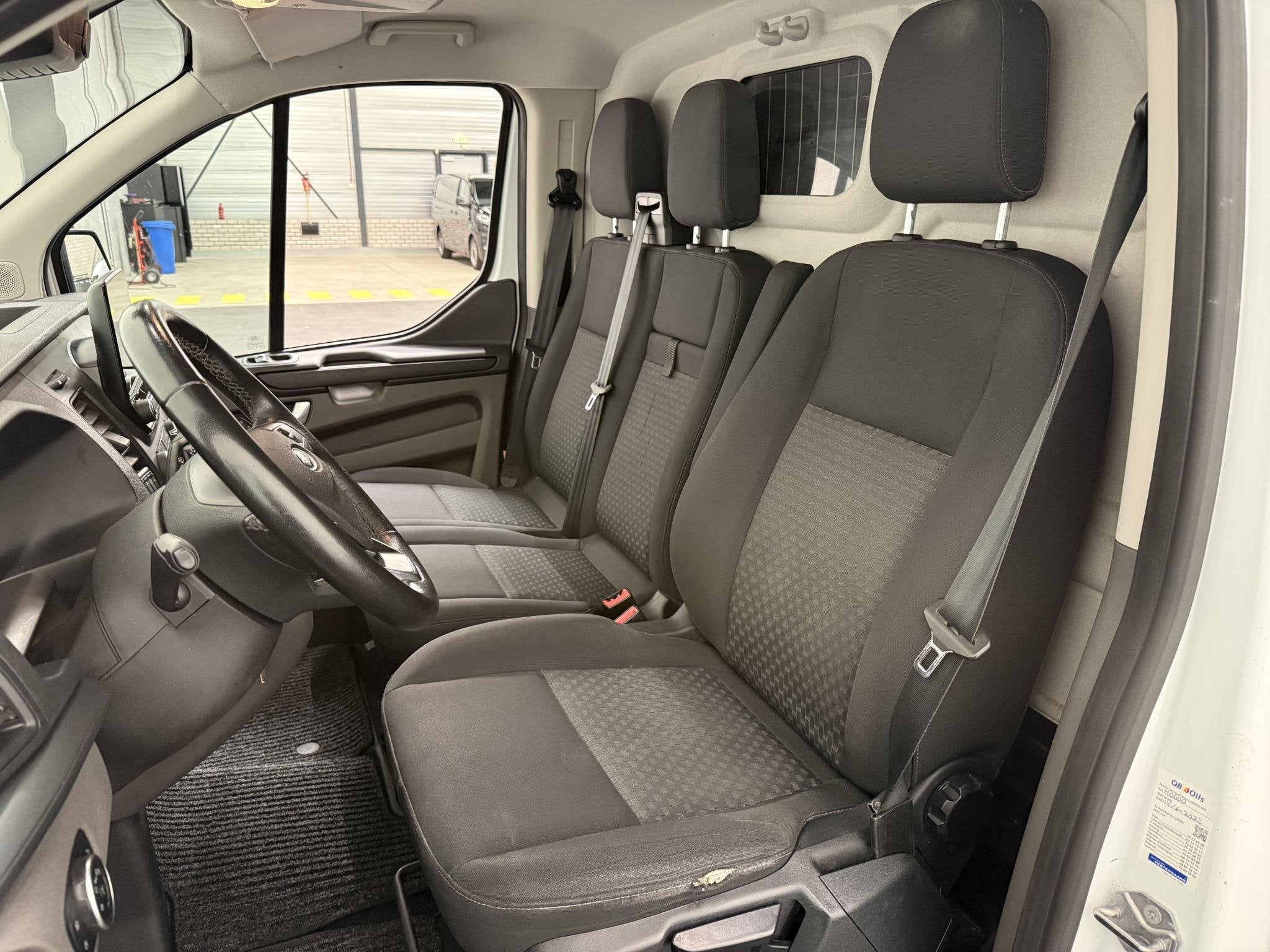 Ford Transit Custom 300 2.0 TDCI L2H1 Trend Airco Cruise Con, Auto's, Stof, 4 cilinders, Bedrijf, Diesel