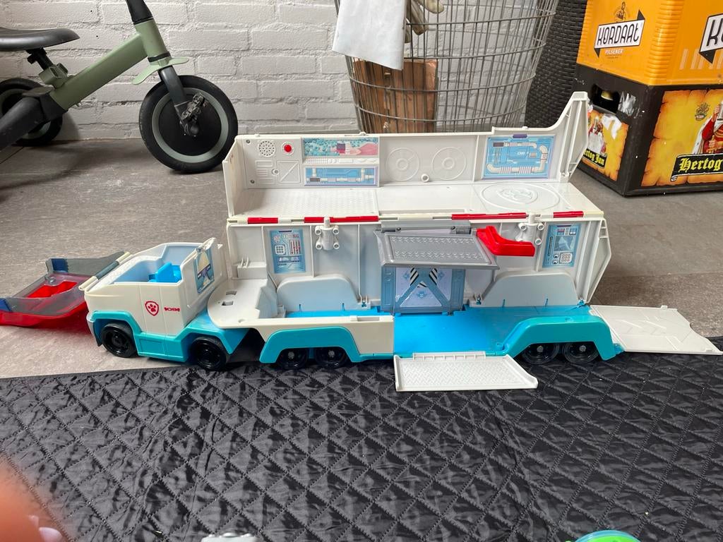 Paw Patrol Mobiel Hoofdkwartier Speelset, Kinderen en Baby's, Speelgoed | Speelgoedvoertuigen, Ophalen, Gebruikt
