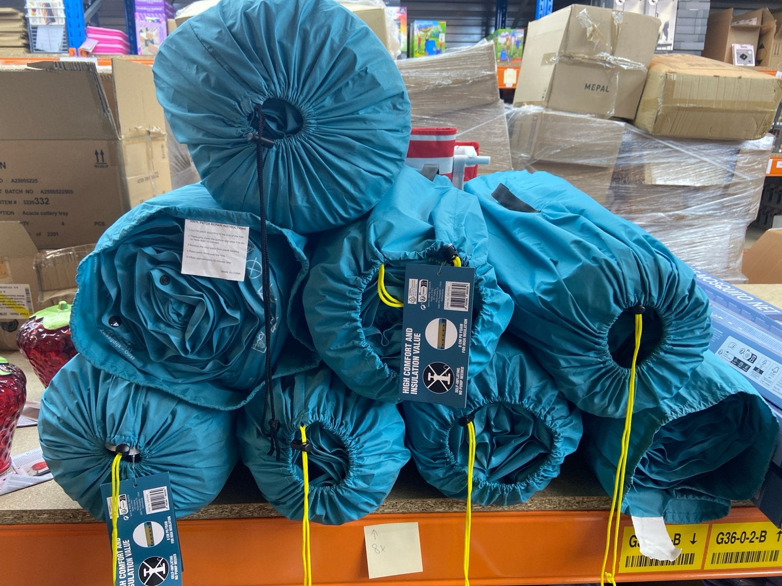 Partij Froyak Zelfopblaasbaar Comfort Matras - 1 Persoons, ., Nieuw, Ophalen of Verzenden, Ingebouwde pomp
