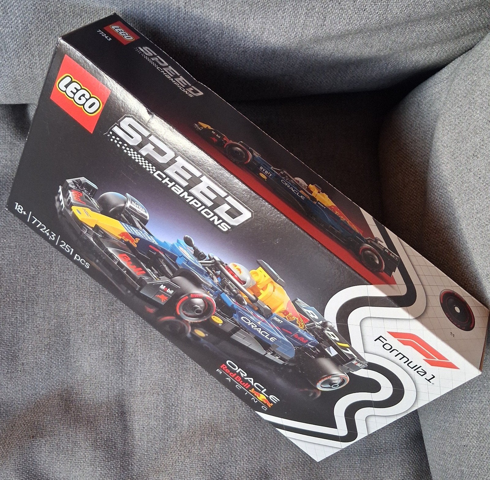 LEGO Speed Champions Formule 1 Red Bull Racing RB18 (77243), Ophalen of Verzenden, Nieuw