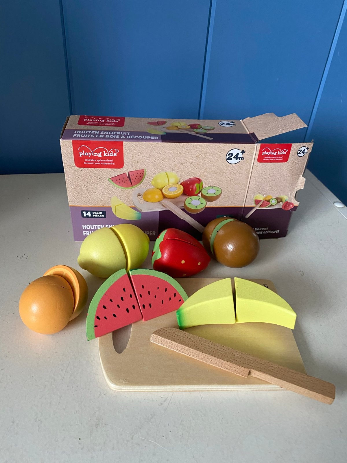 Houten snijfruit speelset met doos - Playing Kids, Kinderen en Baby's, Ophalen of Verzenden, Zo goed als nieuw, Overige typen