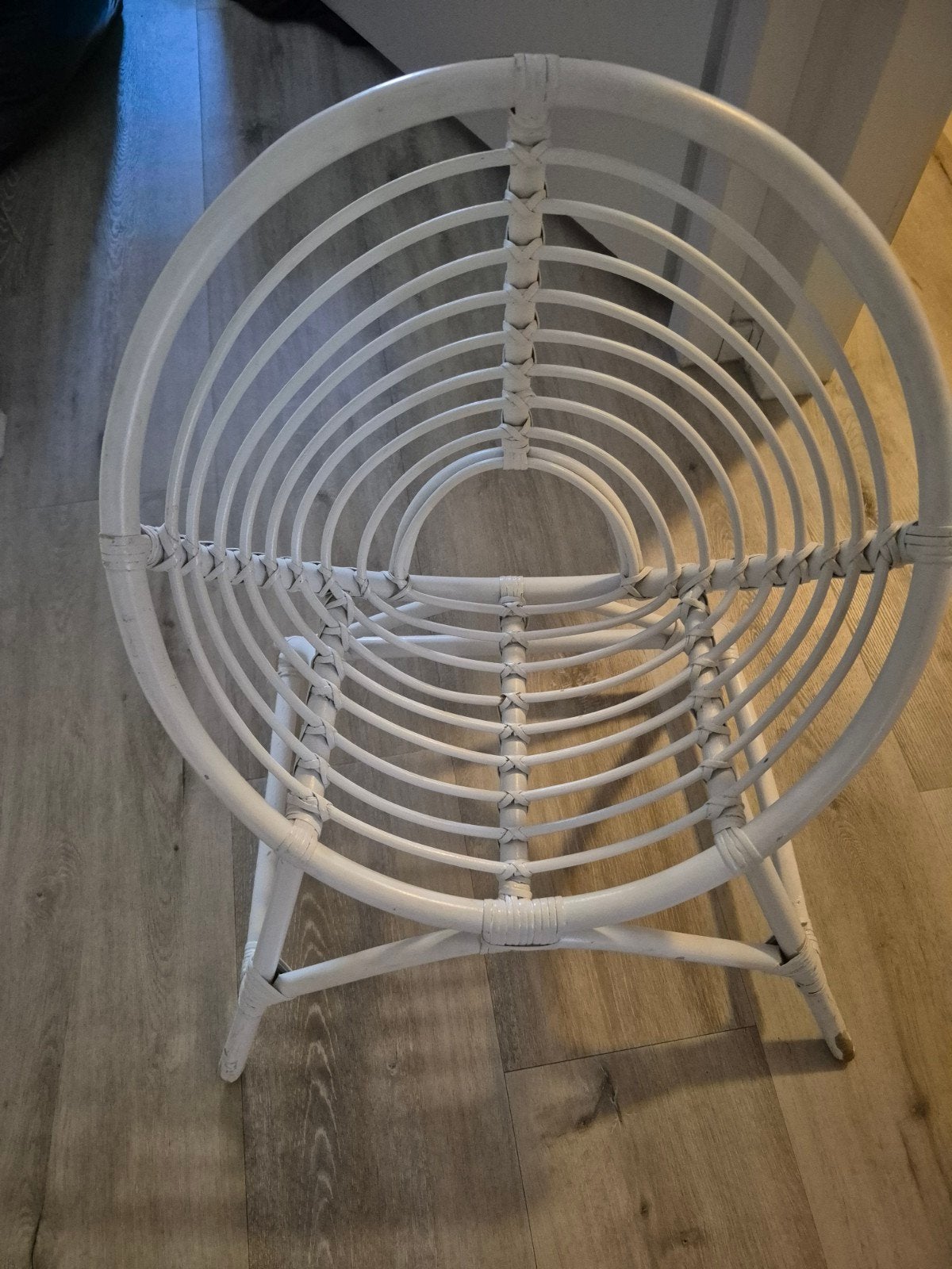 Witte Sissy-Boy rotan kinderstoel, Huis en Inrichting, Gebruikt, Wit, Ophalen of Verzenden, Eén