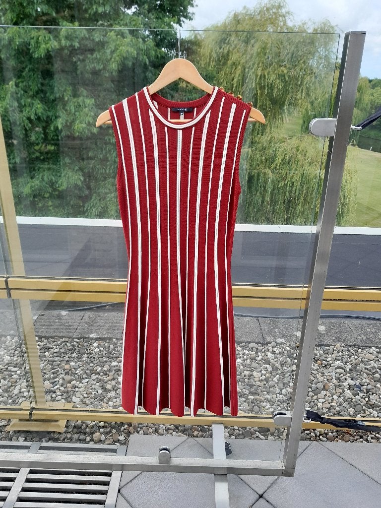 Nikkie jurkje gebreid Maat 36 Nieuw, Kleding | Dames, Jurken, Ophalen of Verzenden, Zo goed als nieuw, Nikkie, Maat 36 (S)