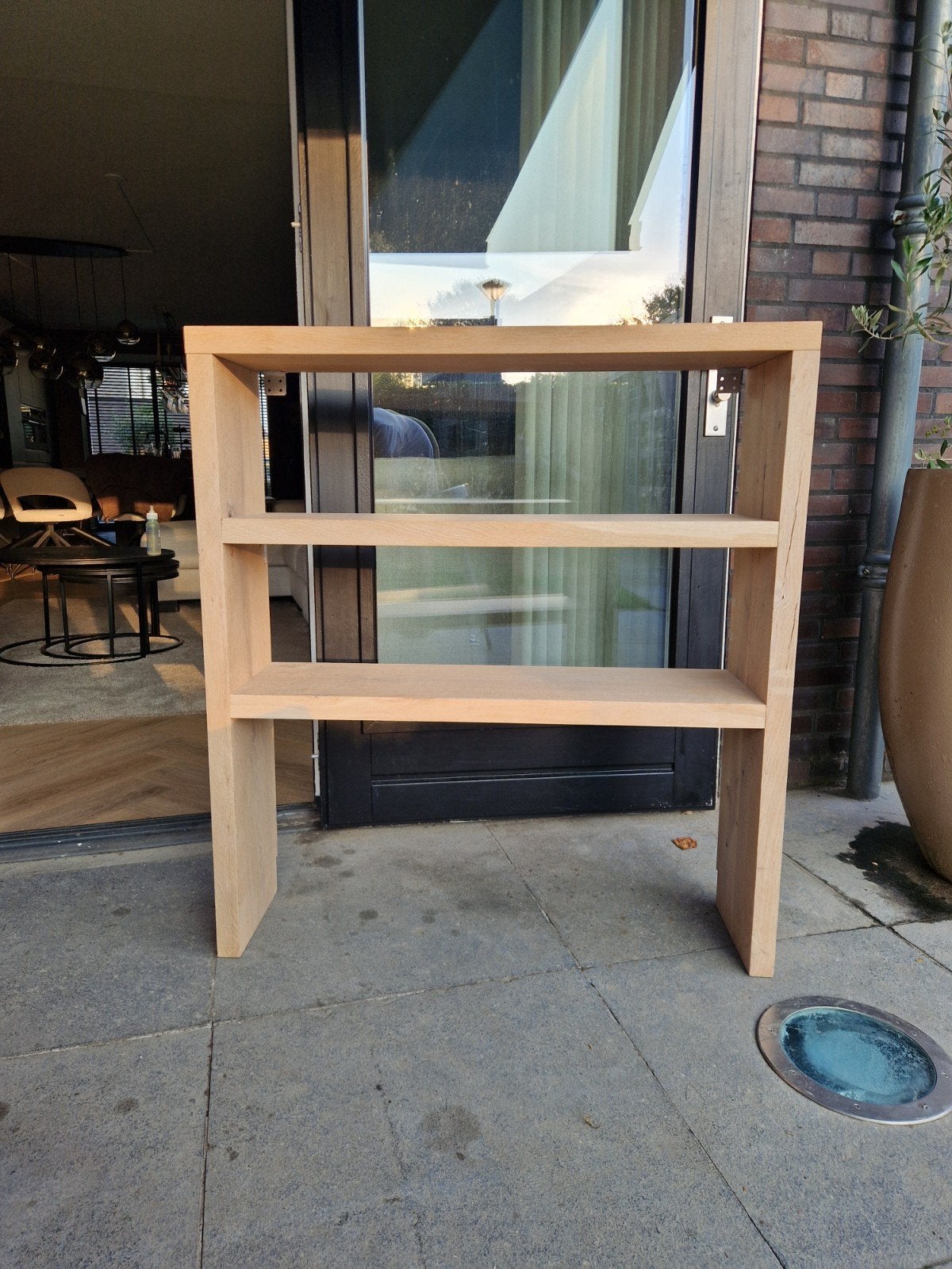 Frans eiken sidetable, Modern, Robuust, Landelijk, Eikenhout, Ophalen of Verzenden, Zo goed als nieuw