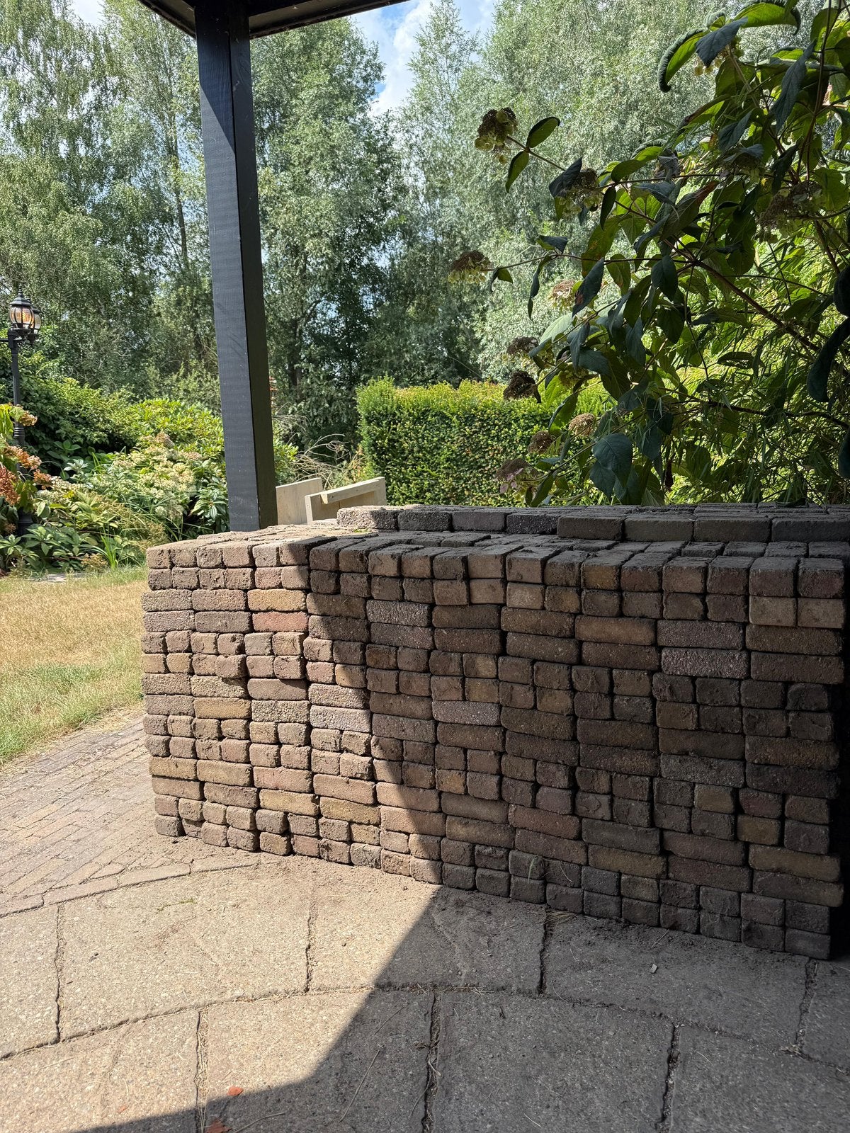 Klinkers en betontegels 40m2, Tuin en Terras, Ophalen, Gebruikt, Beton, Klinkers
