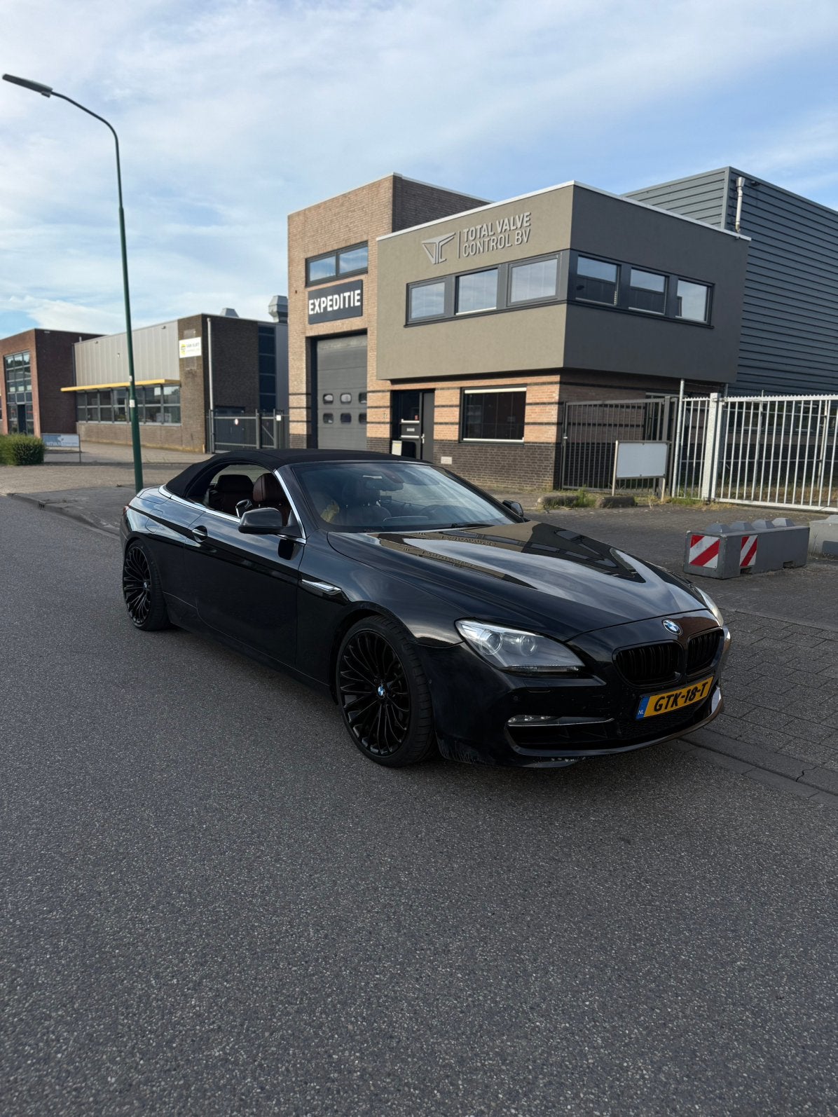BMW 6-Serie 640I Cabrio 3.0 235 2012, Achterwielaandrijving, Cabriolet, Zwart, Particulier