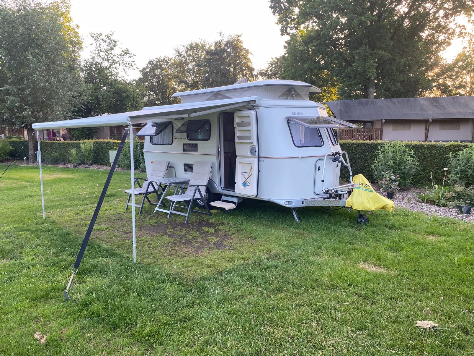 ERIBA TOURING TROLL 550 ZO GOED ALS NIEUW!!, Standaardzit, Schokbreker, Dwarsbed, Particulier