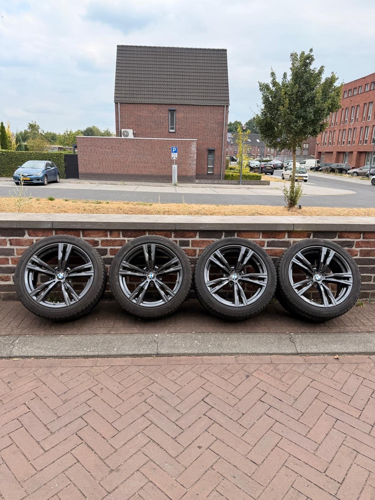 BMW Z4 winterbanden set 18 inch – Continental 255/40 R18