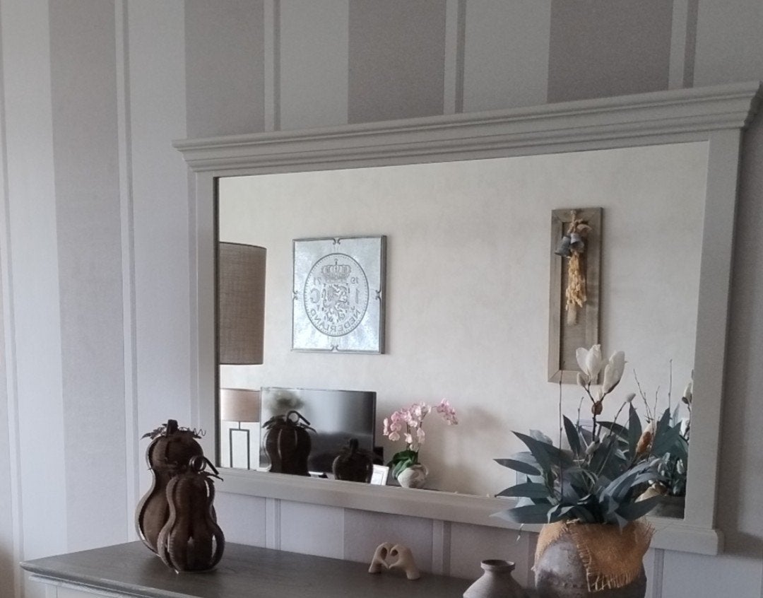 Te koop landelijke spiegel kleur stone Beige 150x90, Huis en Inrichting, Woonaccessoires | Spiegels, Ophalen, Zo goed als nieuw