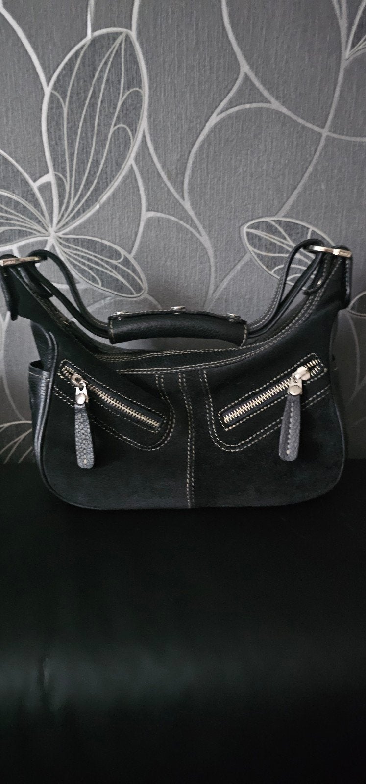 Tod's zwart  suede&leder minibag, Ophalen of Verzenden, Zo goed als nieuw, Zwart, Handtas