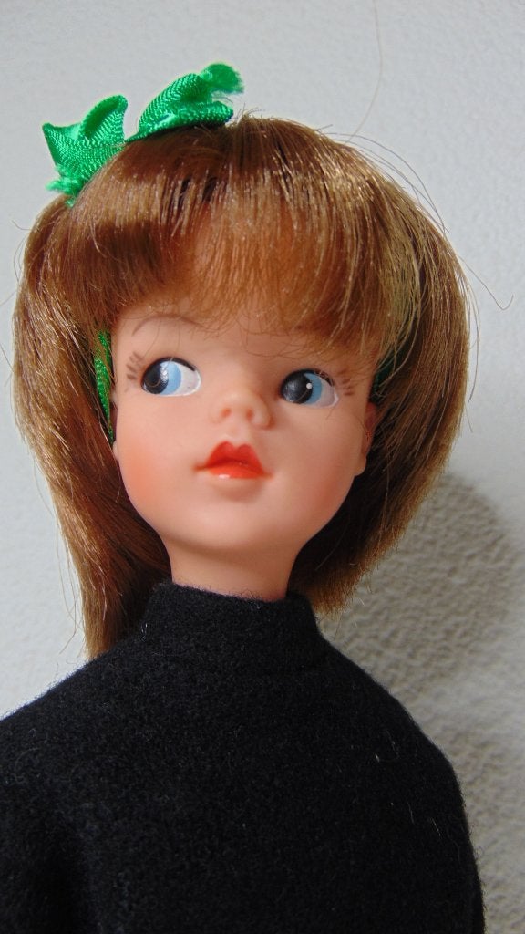 Zeer mooie vroege Sindy vintage Barbie pop, Ophalen of Verzenden, Gebruikt, Fashion Doll