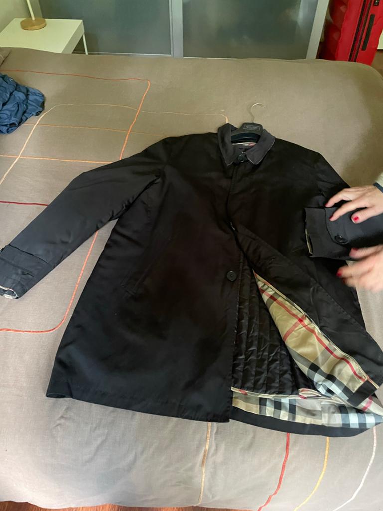 Stijlvolle Zwarte Trenchcoat. Size XL, Ophalen of Verzenden, Zo goed als nieuw