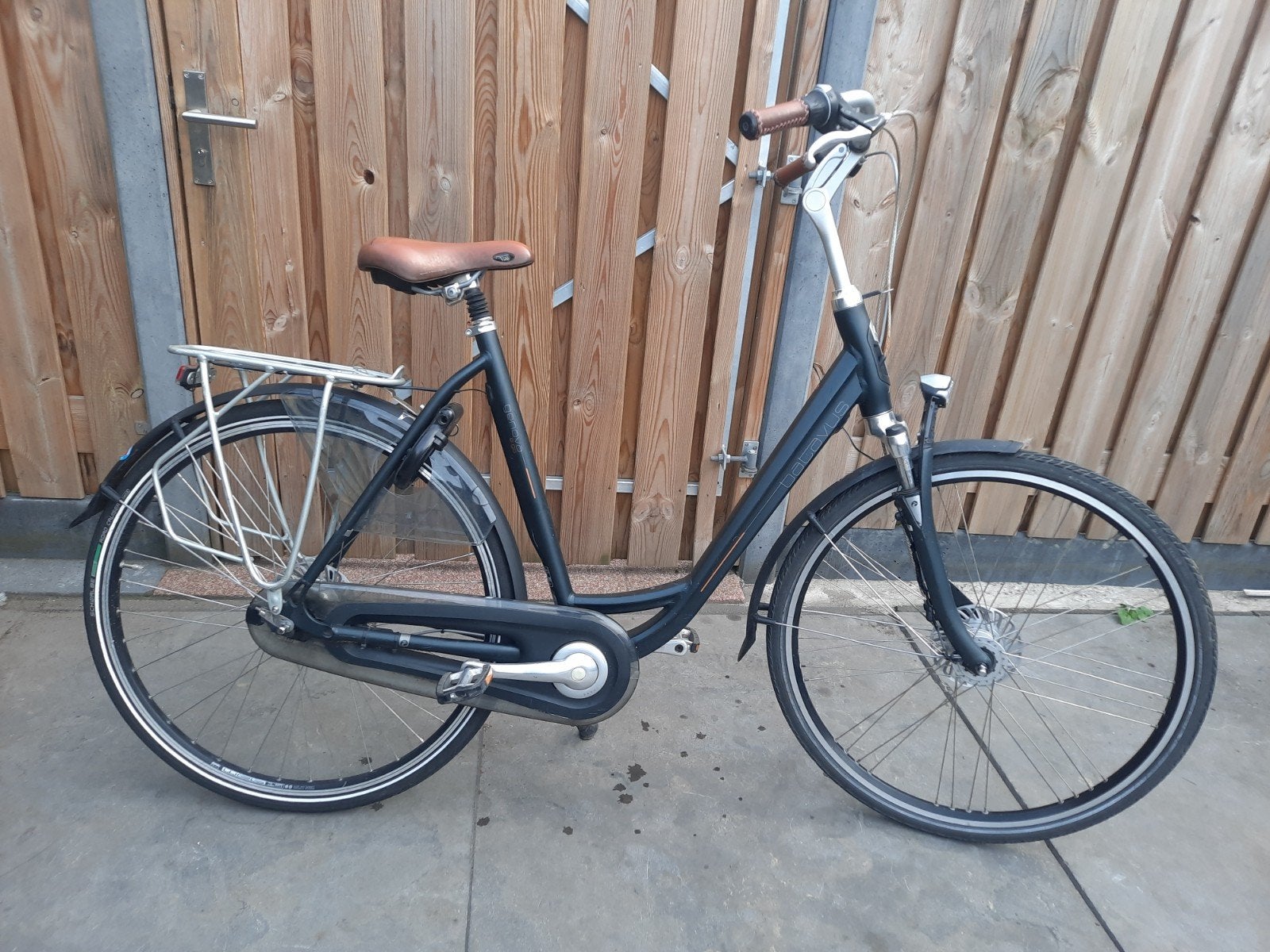 Batavus Genova damesfiets 28 inch 57 cm frame 7 versnellinge, Ophalen, Gebruikt, Batavus, 56 cm of meer