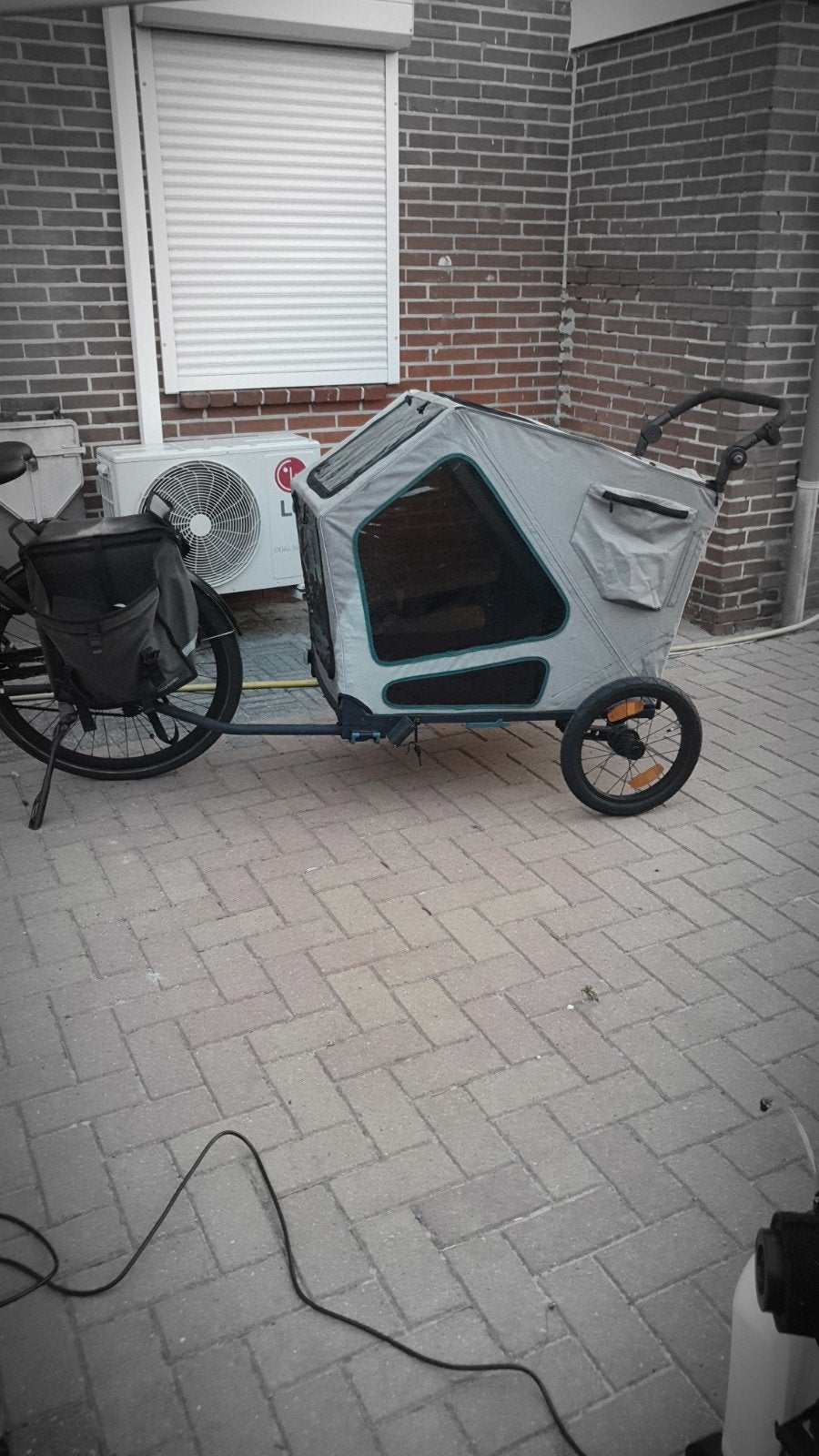 Hondenkar, Ophalen of Verzenden, Zo goed als nieuw