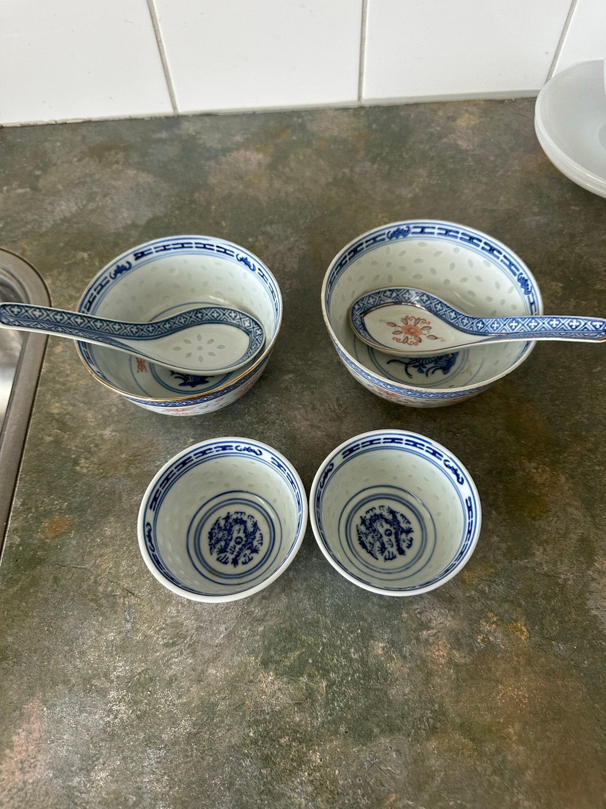 Set van 4 Chinese rijstkommen met lepels, Ophalen
