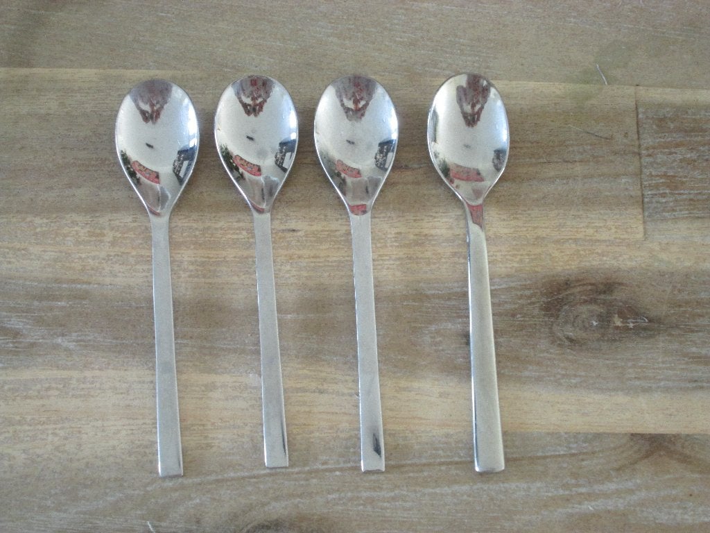 4 stuks dessert lepeltje Alessi inox 18/10, Ophalen of Verzenden, Zo goed als nieuw, Rvs of Chroom