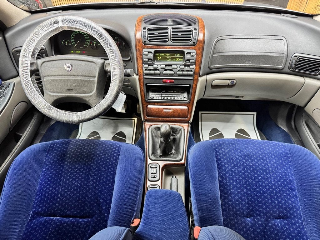 Lancia Kappa 2.0-20V LS|uniek exemplaar|lage km met nap|orig, Auto's, 1998 cc, Gebruikt, Kappa, Metallic lak