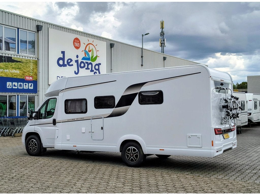 Hobby Optima De Luxe 70 F -Automaat-badkamer achter, Caravans en Kamperen, Campers, Automaat, Ringverwarming, Fiat, Hobby