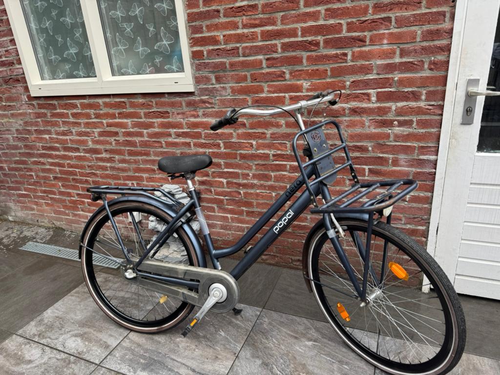 28 inch omafiets 3 versnellingen, Fietsen en Brommers, Fietsen | Dames | Omafietsen, 53 tot 56 cm, Ophalen of Verzenden, Zo goed als nieuw