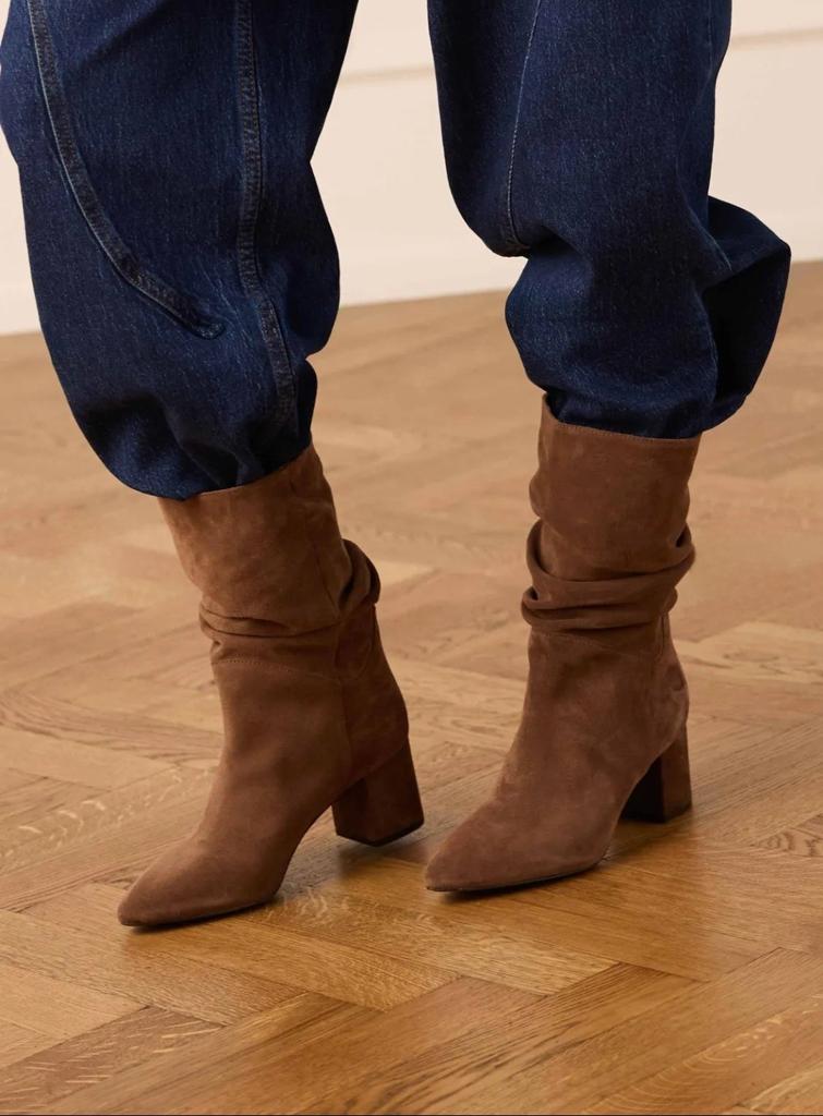 Bruine suède laarzen NIEUW!, Kleding | Dames, Schoenen, Hoge laarzen, Bruin, Nieuw, Ophalen of Verzenden