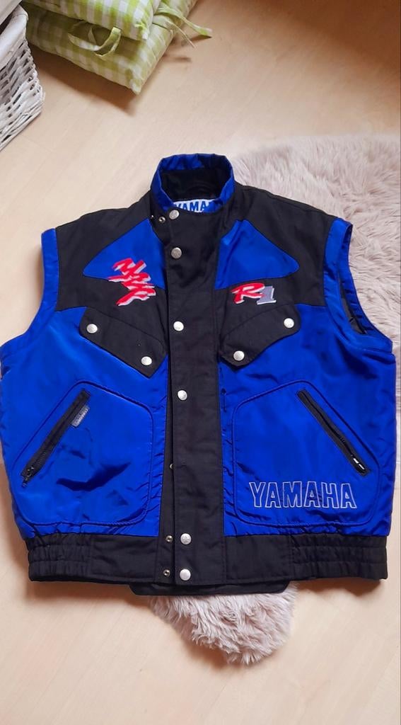 Prachtige yamaha bodywarmer, XL,mist 1 drukkertje, Motoren, Kleding | Motorkleding, Ophalen of Verzenden, Tweedehands, Handschoenen