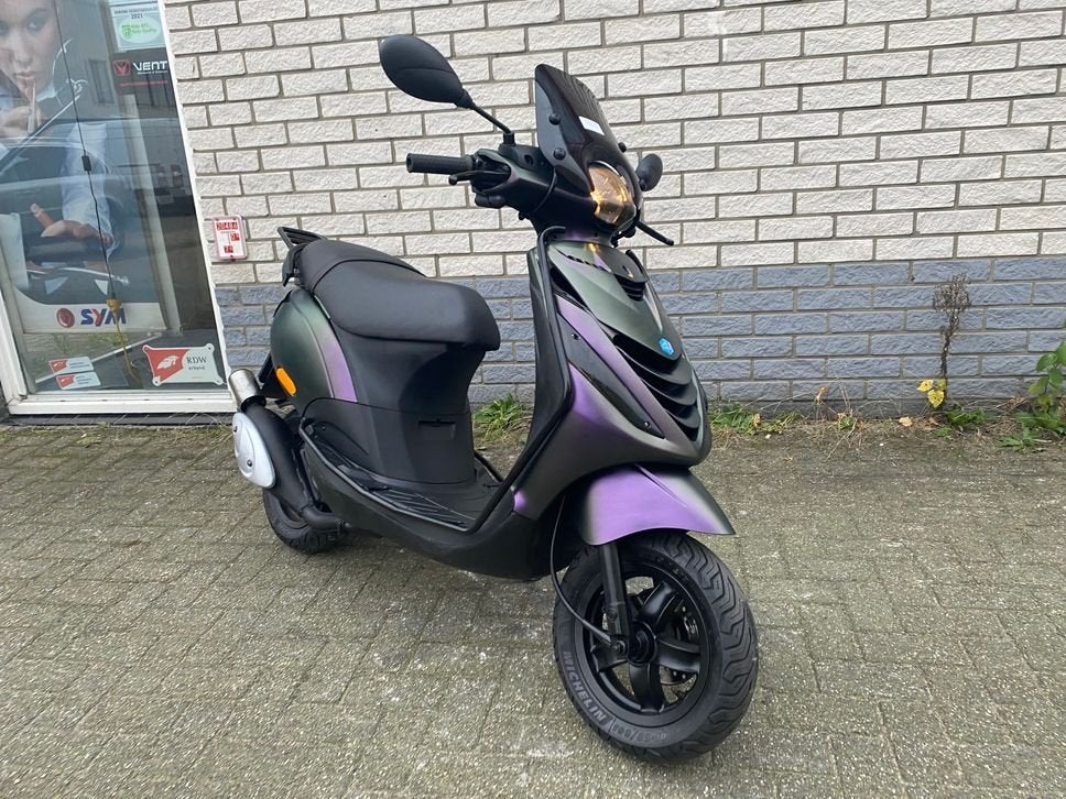 GAVE 2TAKT  PIAGGIO ZIP SP LINE 45KM  MATDRAGON 2017 7000, PIAGGIO, Onbekend, Onbekend, Piaggio