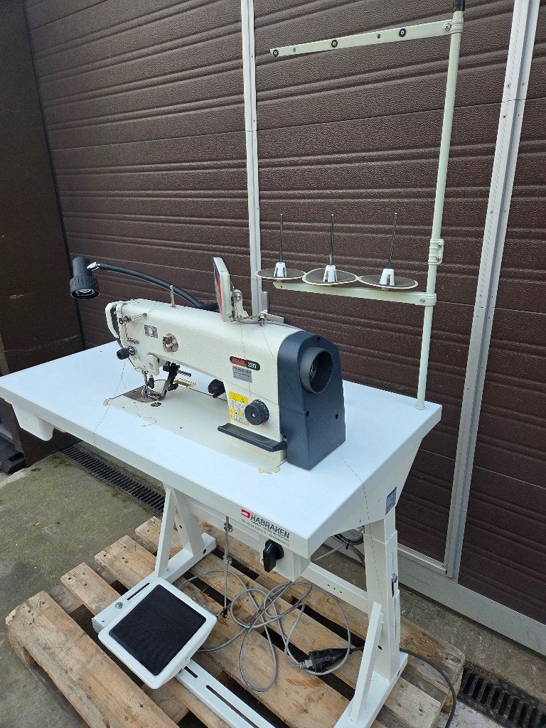 PFAFF 2083 – Snelnaaimachine / compleet met tafel en rekken, Ophalen, Naaimachine, Industrieel, Gebruikt