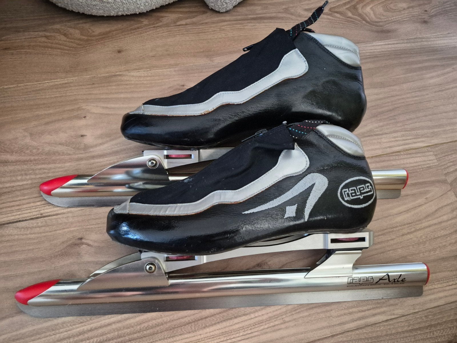Raps klapschaatsen Mt 42, Ophalen of Verzenden