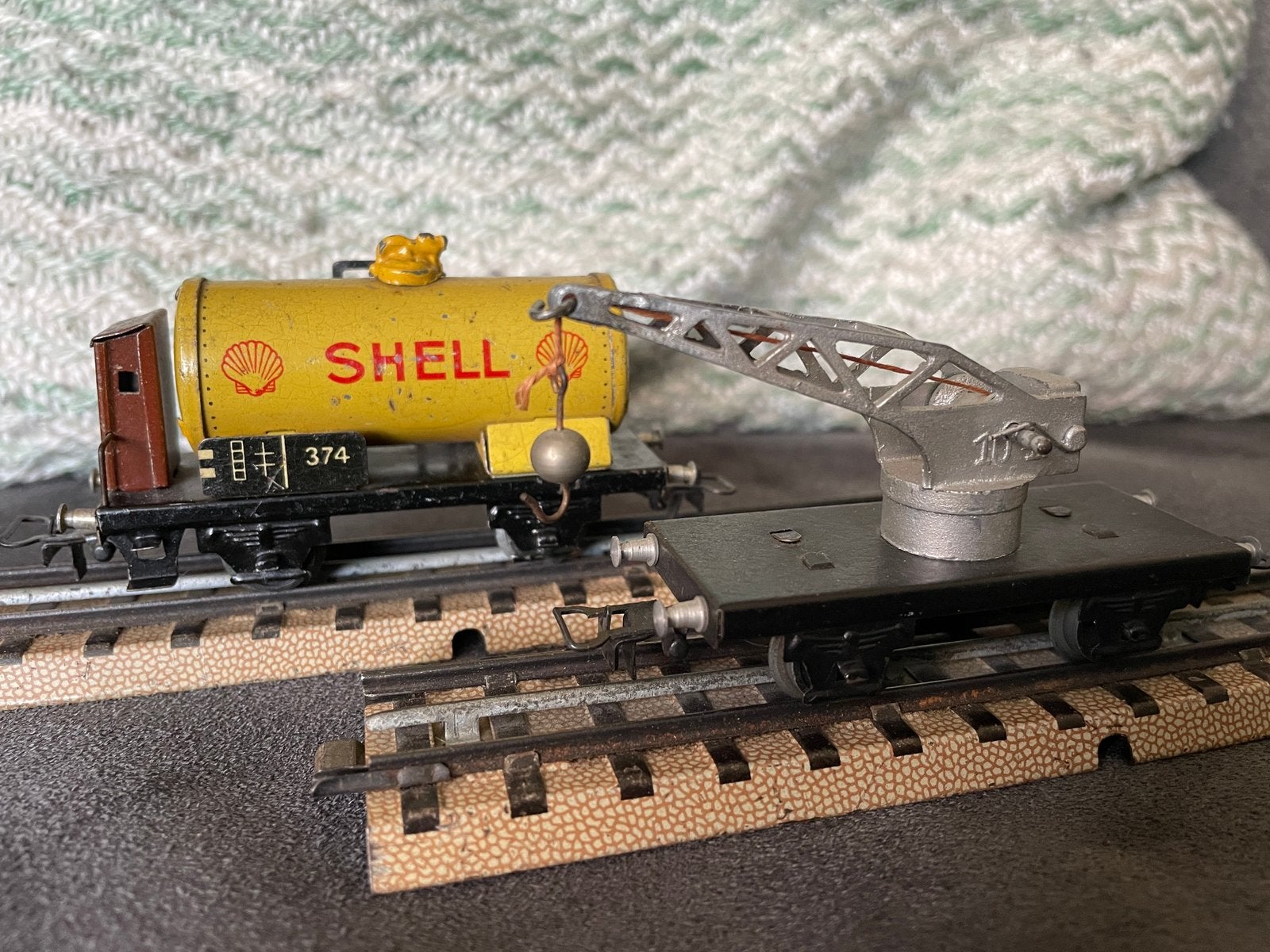 Shell wagon 374 & 366 marklin jaren 40, Wisselstroom, Wagon, Ophalen of Verzenden, Zo goed als nieuw