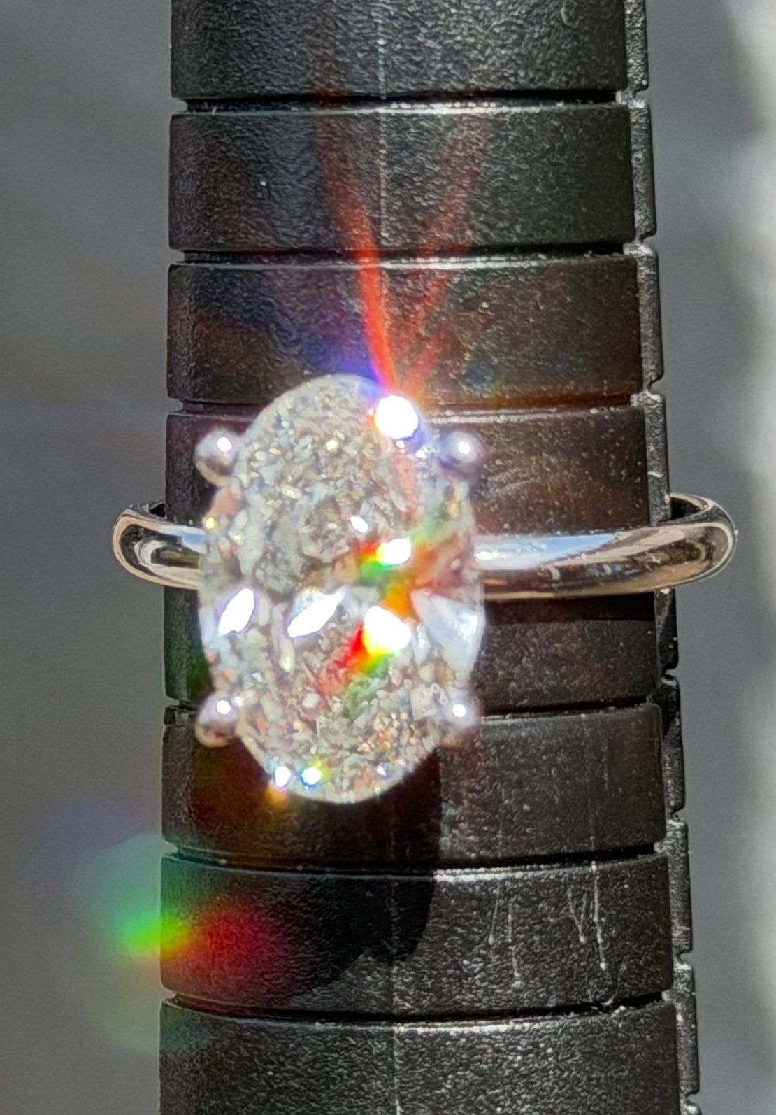 Witgouden ring met ovale VS1 diamant van 3.08 karaat, nieuw!, Sieraden, Tassen en Uiterlijk, Ringen, Nieuw, Ophalen of Verzenden