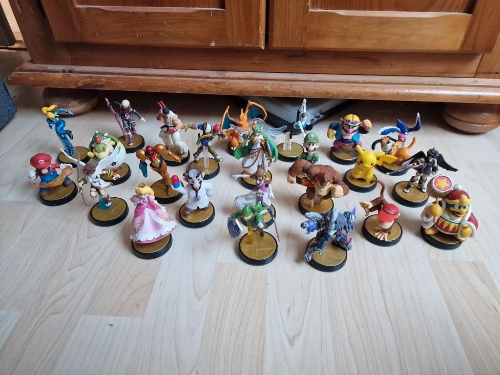 Grote collectie Super Smash Bros amiibo figuren, Spelcomputers en Games, Games | Overige, Gebruikt, Vechten, Ophalen of Verzenden