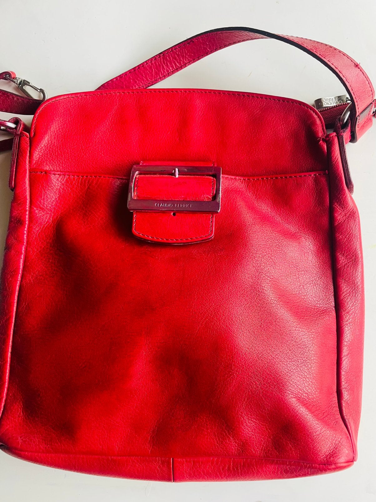 Te koop: leren tas, Claudio Ferrici, rood, goede staat, Ophalen of Verzenden, Zo goed als nieuw, Rood, Handtas
