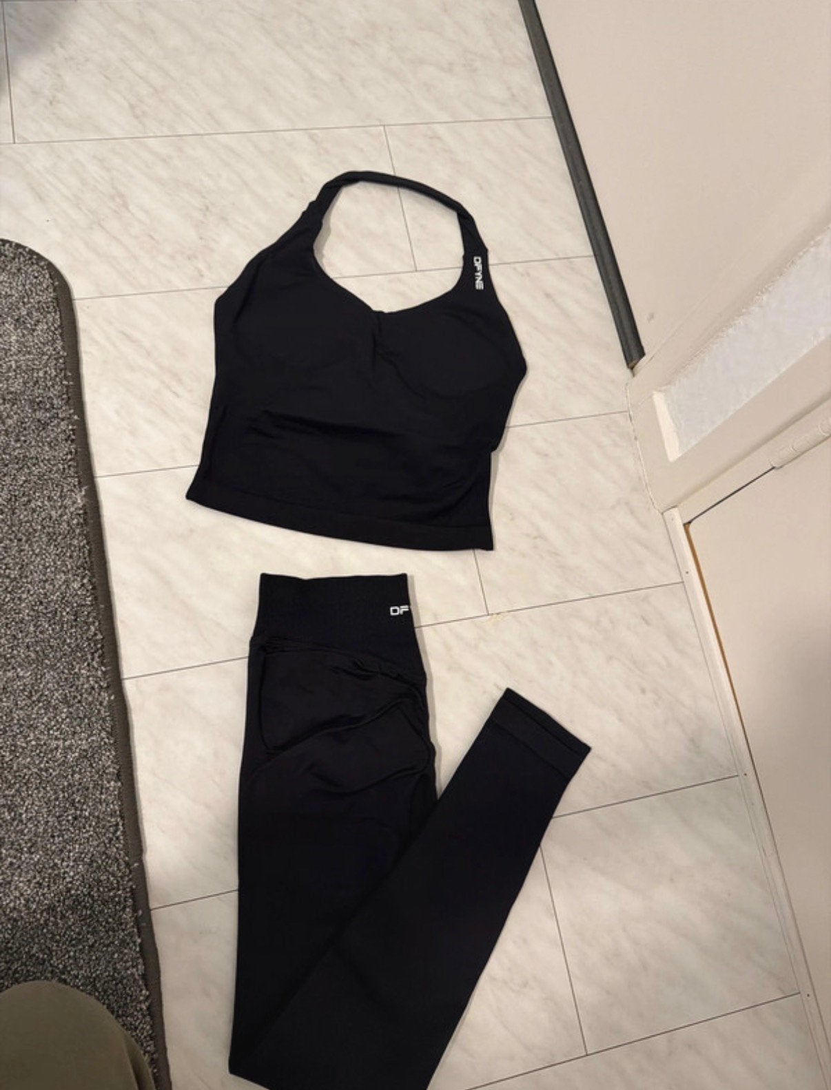 Dfyne set maat S, Kleding | Dames, Ophalen of Verzenden, Nieuw