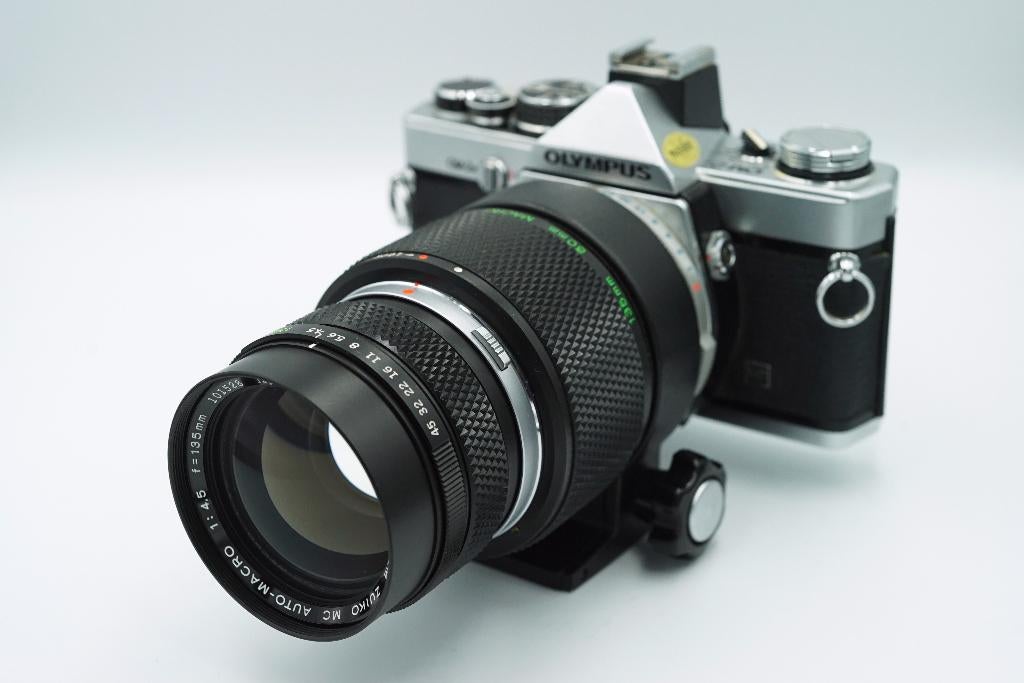 Olympus Zuiko Auto-Macro 135mm f4,5, Ophalen, Zo goed als nieuw, Macrolens