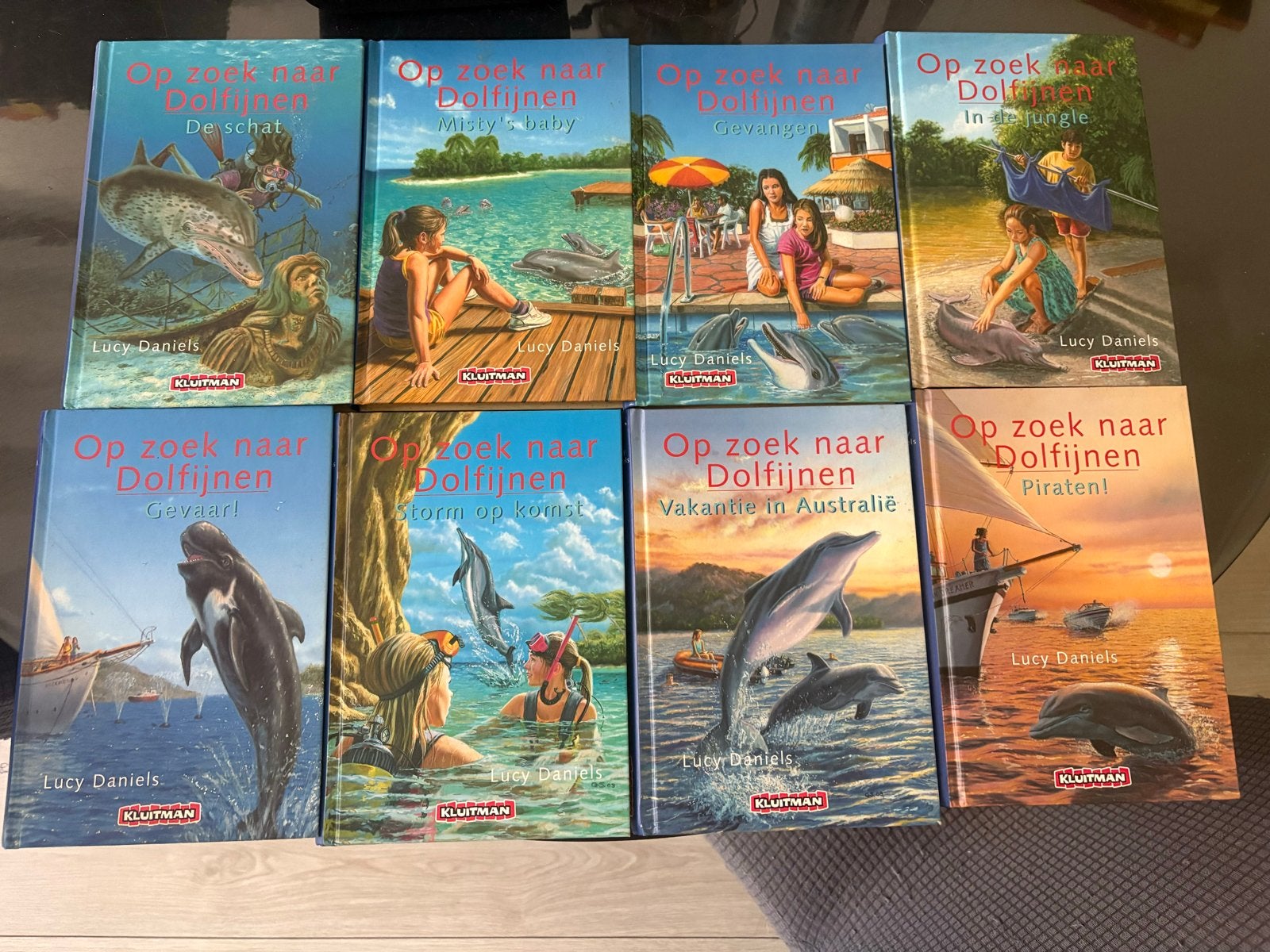 Op zoek naar Dolfijnen boeken, Boeken, Ophalen of Verzenden, Gelezen, Fictie algemeen