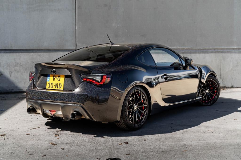 Toyota GT86 2.0 D-4S FULL CARBON/250PK/UNIEK/STERRENHEMEL/CU, Auto's, Toyota, 13 km/l, Gebruikt, Zwart, 4 cilinders