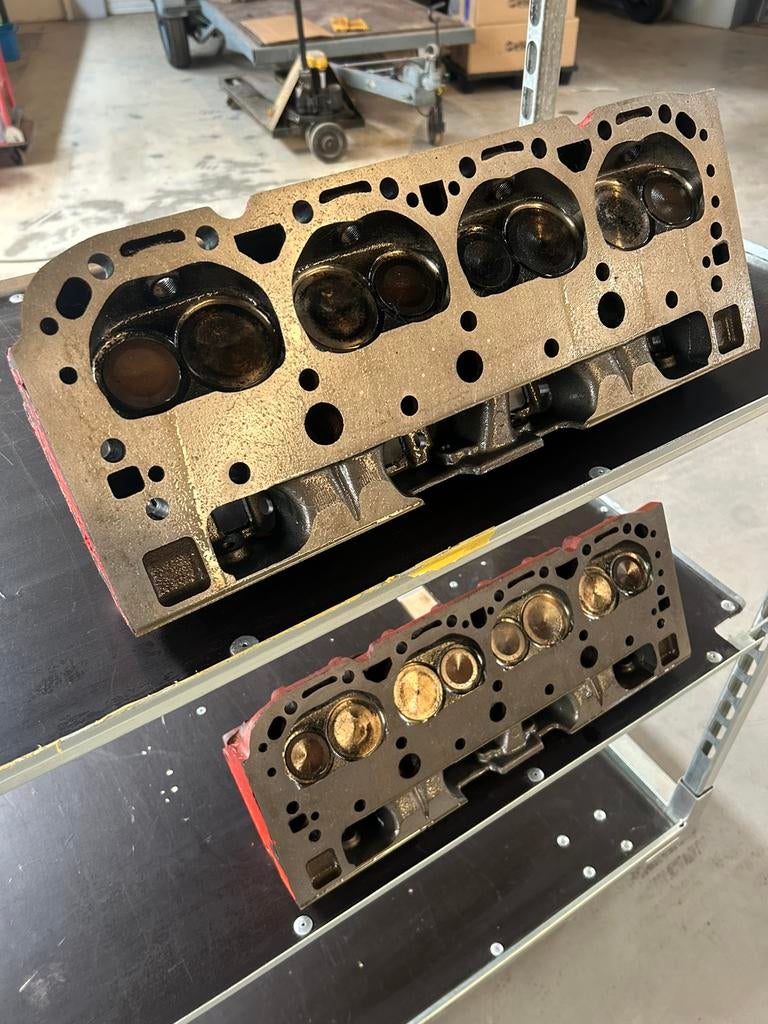 SBC small block chevy World Products cylinderkoppen, Ophalen, Amerikaanse onderdelen