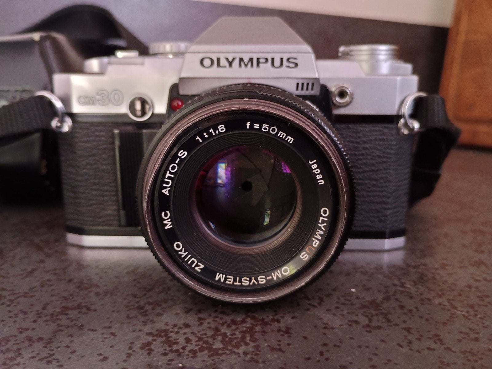 Olympus OM-30 analoge SLR camera + Zuiko 50mm f/1.8 lens, Ophalen of Verzenden, Gebruikt, Spiegelreflex, Olympus