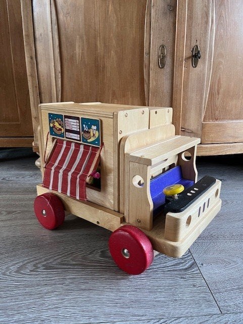 Houten foodtruck, uitklapbaar, Kinderen en Baby's, Speelgoed | Houten speelgoed, Ophalen of Verzenden, Zo goed als nieuw, Overige typen