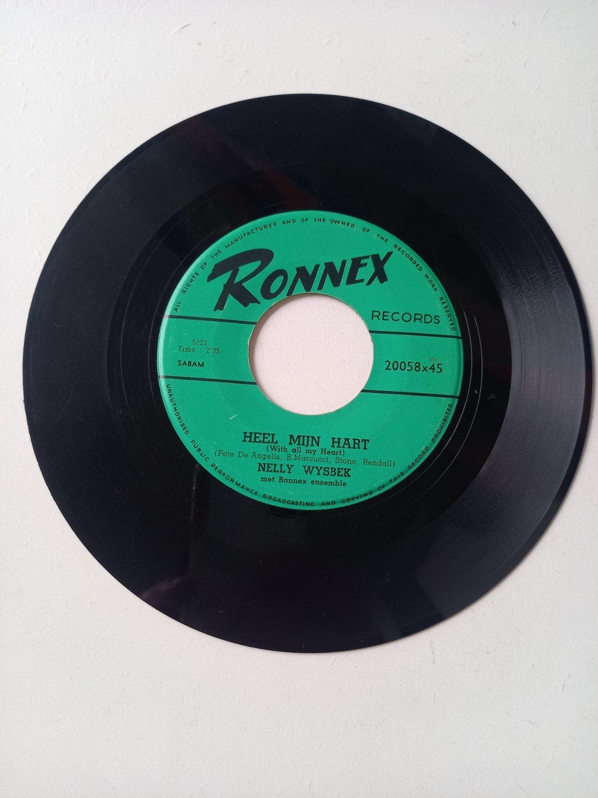 Nelly Wysbek - Kussen in 't Donker / Heel Mijn Hart (Vinyl), Gebruikt, 7 inch, Ophalen of Verzenden, EP