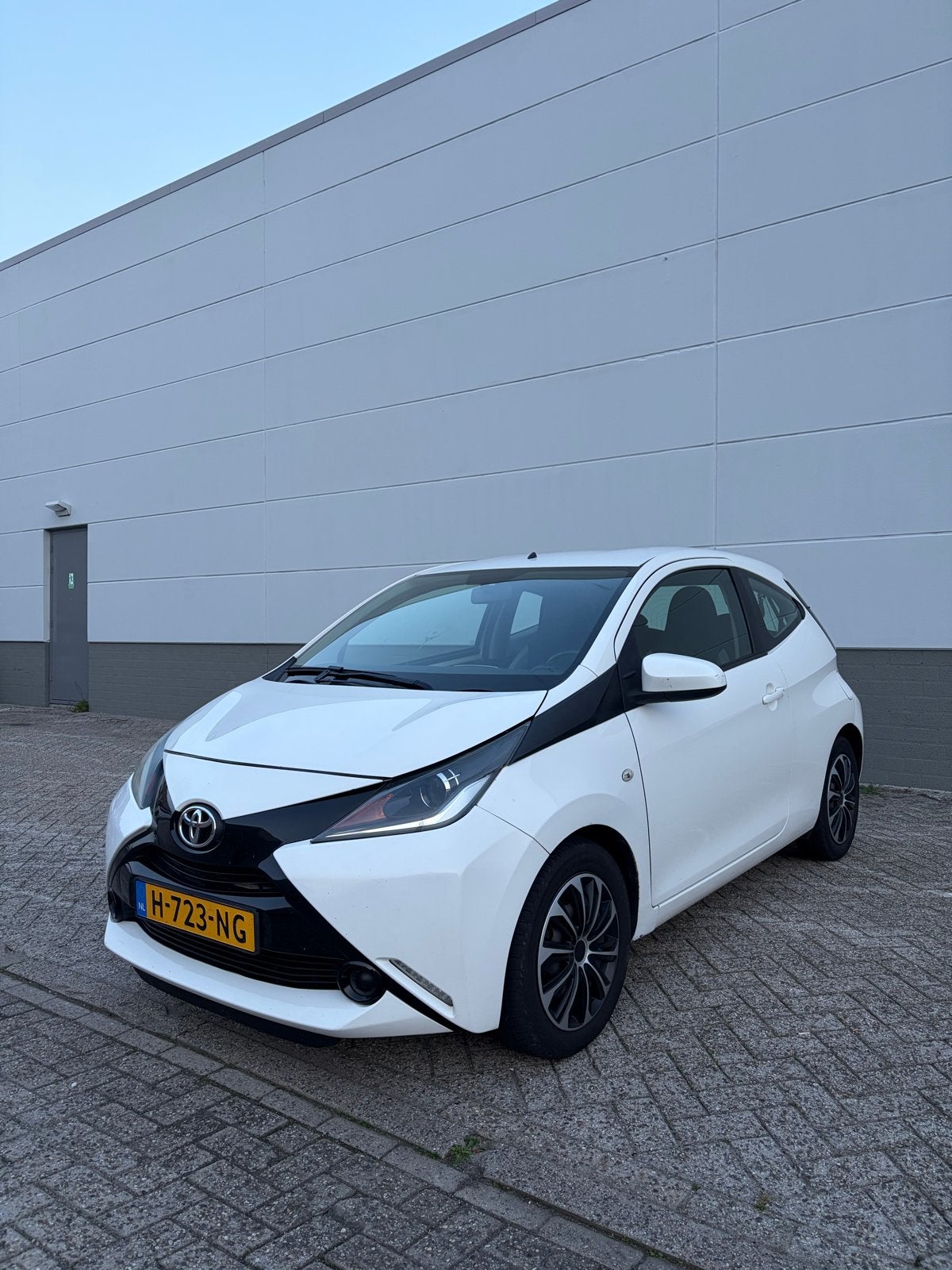 Toyota Aygo 1.0 | 2014 | Airco | Cruise | APK 03-2027, Voorwielaandrijving, Stof, Zwart, 4 stoelen