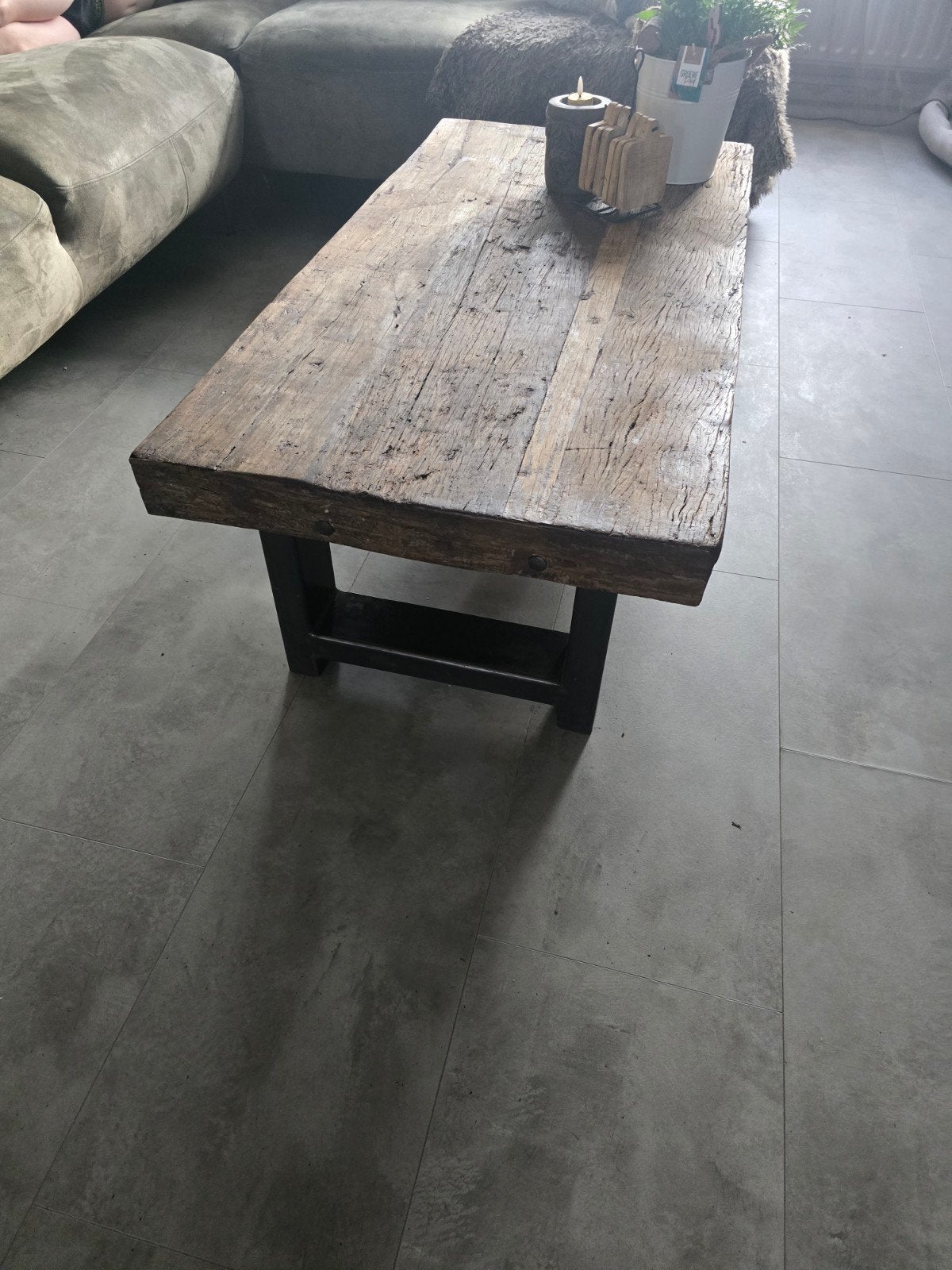 Robuuste Salontafel van wagon hout., 100 tot 150 cm, Minder dan 50 cm, Rechthoekig, 50 tot 100 cm