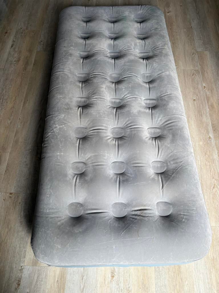 Te koop LUCHTBED 90x 190 cm, Caravans en Kamperen, Ophalen, Zo goed als nieuw