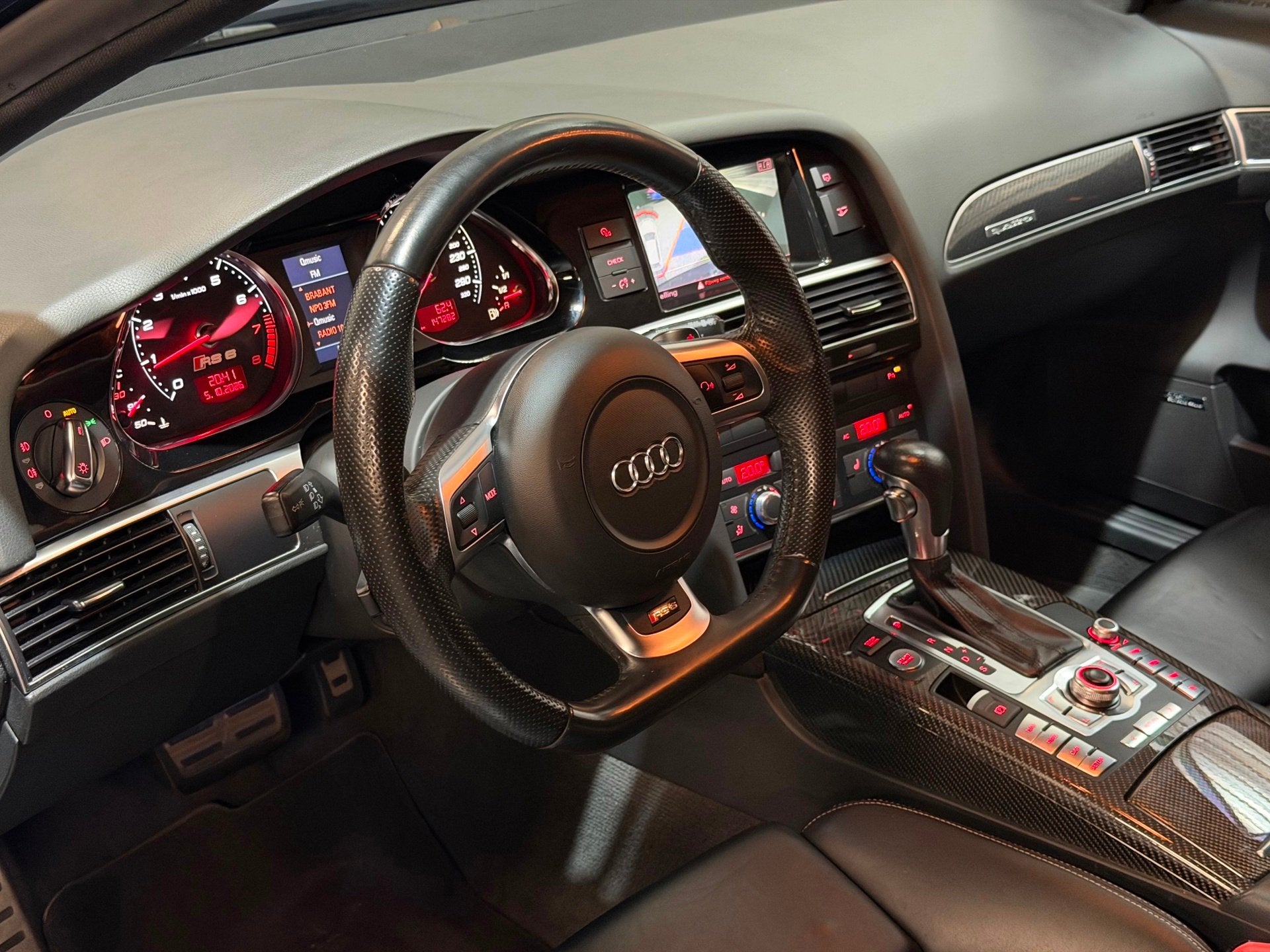 Audi A6 Avant 5.0 TFSI RS 6 580-PK!/BI-XENON/SCHUIFDAK/NAVI/, Automaat, Gebruikt, Zwart, Blauw