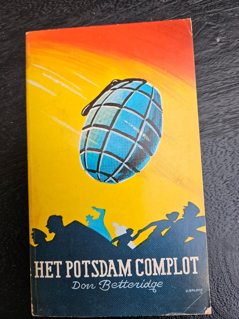Don Betteridge - het potsdam complot, Ophalen of Verzenden, Gelezen