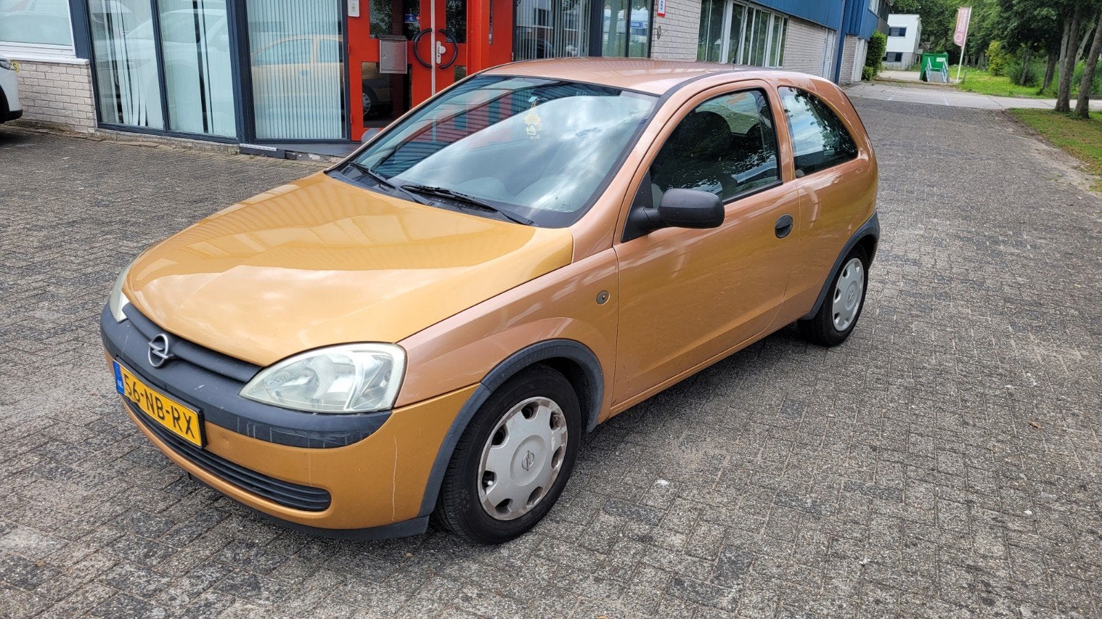Opel Corsa 1.2 16V 3D Automaat 2003 1 jaar apk! rijd goed!!, Auto's, Opel, Bedrijf, Corsa, ABS, Airbags, Benzine, B, Hatchback