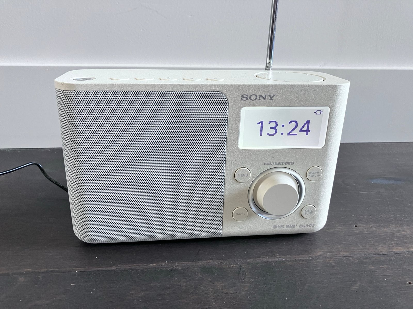 Sony DAB/FM Radio XDR-S61D met batterij en netvoeding, Ophalen of Verzenden, Gebruikt, Radio