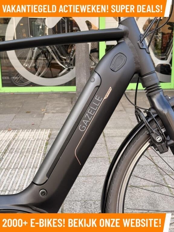Gazelle Grenoble C8 Elektrische fiets met BOSCH midden motor, Gazelle, Ophalen of Verzenden, Zo goed als nieuw, 50 km per accu of meer