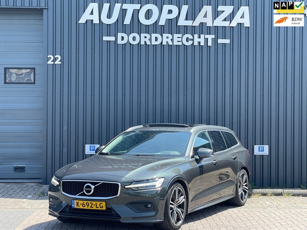 Volvo V60 2.0 B3 Inscription |Pano | ACC | Trekhaak |, Auto's, Volvo, Euro 6, 1969 cc, 163 pk, Hybride Elektrisch/Benzine